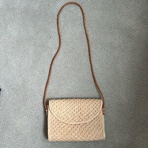Mar y Sol Straw envelope crossbody purse